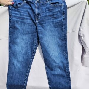 American Eagle Outfitters Classic Blue Jeans